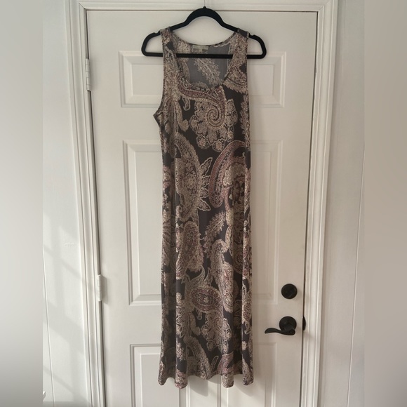 MAXI DRESS SIZE LARGE - Picture 1 of 5